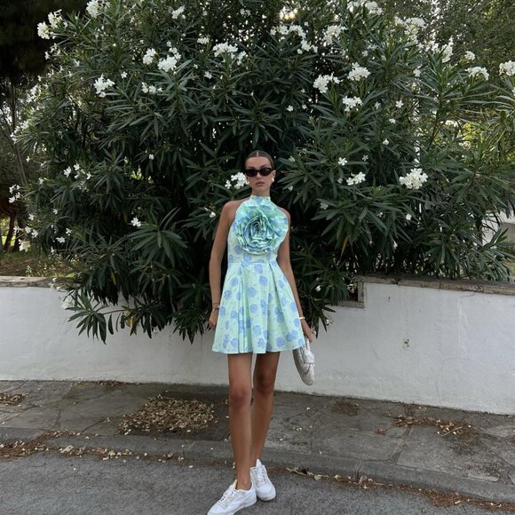 NWT GLAMOUROUS  Rosie Corsage Skater Mini-Dress -Mint-Blue Floral Size 4 - Picture 5 of 6